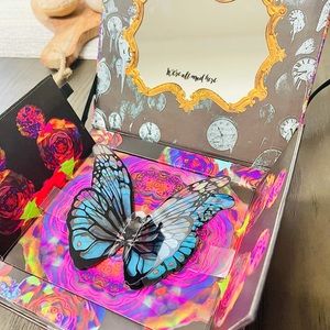 Urban decay Alice through the looking glass